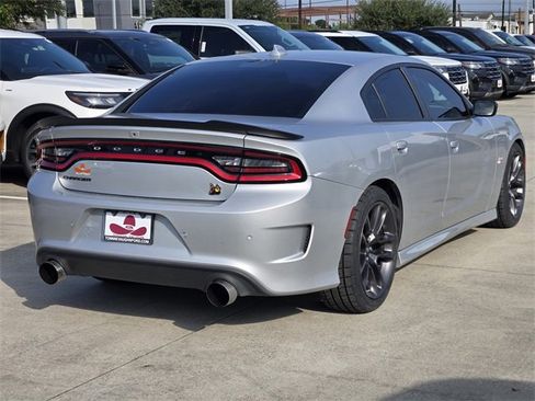 Used 2023 Dodge Charger Scat Pack w/ Technology Group image 7
