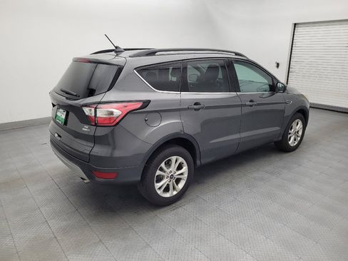 Used 2018 Ford Escape SE w/ SE Sync 3 Package AWD/4WD image 10