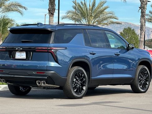 New 2026 Chevrolet Traverse LT w/ Midnight/Sport Edition image 4