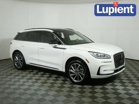 Used 2025 Lincoln Corsair Grand Touring w/ Equipment Group 301A image 1