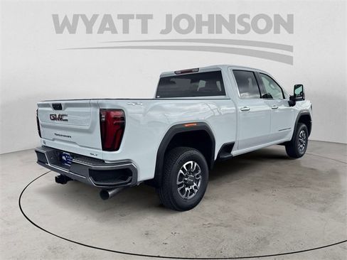 New 2025 GMC Sierra 2500 SLT image 5