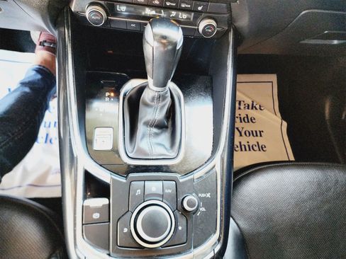 Used 2019 MAZDA CX-9 Touring image 22