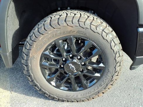 New 2026 Chevrolet Silverado 2500 LTZ w/ Trail Boss Package AWD/4WD image 11