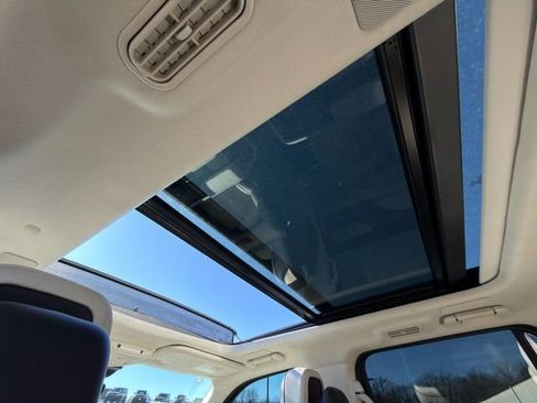 Used 2024 Lincoln Navigator L Black Label image 18