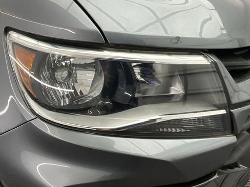 Used 2021 Chevrolet Colorado LT AWD/4WD image 26