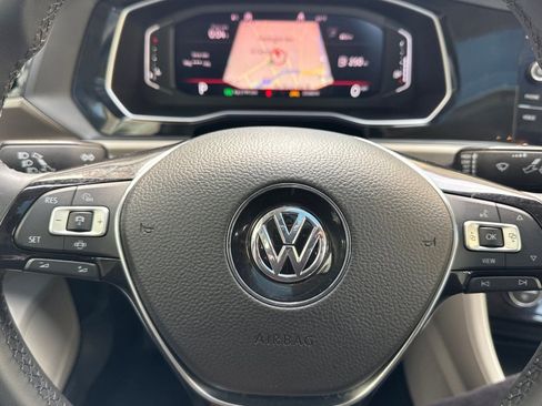 Used 2020 Volkswagen Jetta SEL Premium FWD image 23
