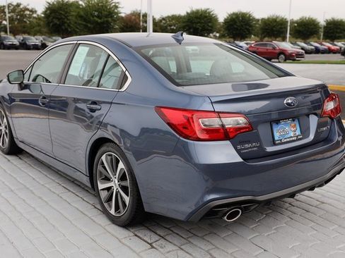 Used 2018 Subaru Legacy 2.5i Limited image 3