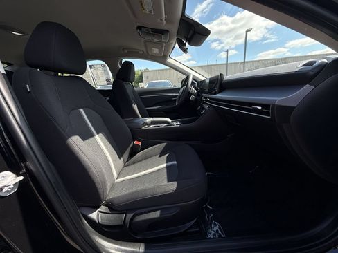Used 2025 Hyundai Sonata SEL AWD/4WD image 29