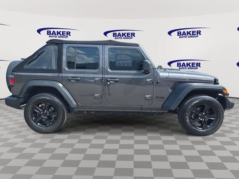 Used 2021 Jeep Wrangler Unlimited Sport AWD/4WD image 2