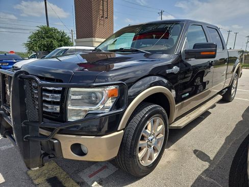 Used 2014 Ford F150 King Ranch w/ King Ranch Luxury Package AWD/4WD image 22