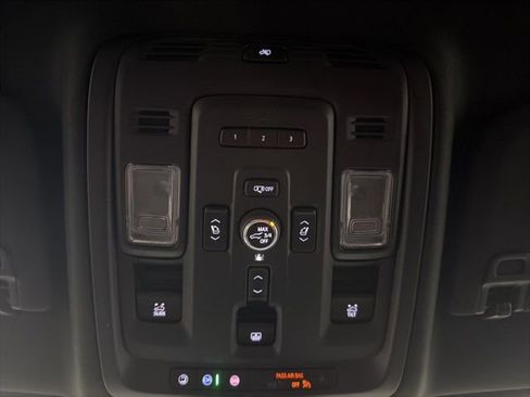 Used 2023 GMC Yukon XL Denali Ultimate image 41