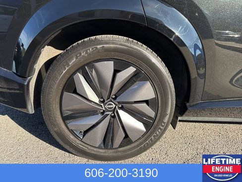 Used 2023 Nissan Ariya FWD image 7