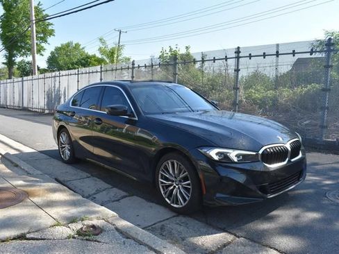 Used 2026 BMW 330i Sedan RWD image 4