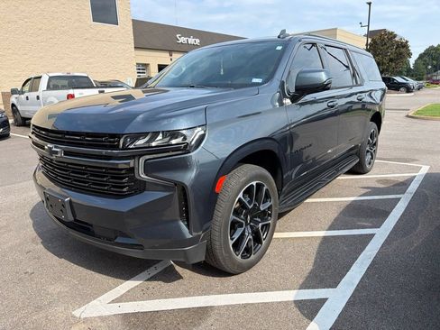 Used 2021 Chevrolet Suburban RST w/ Luxury Package AWD/4WD image 1
