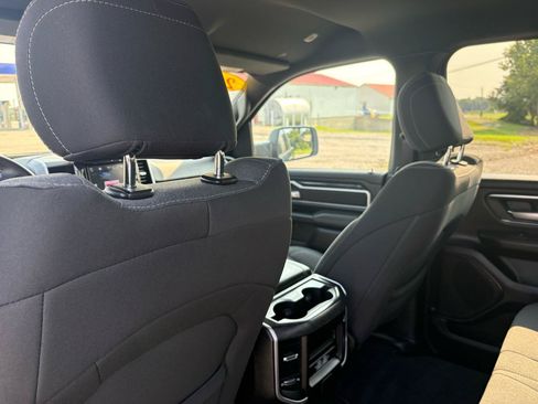 Used 2023 RAM 1500 Big Horn AWD/4WD image 38