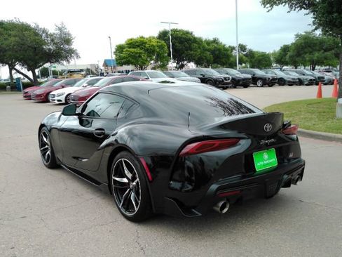 Used 2022 Toyota Supra Premium w/ Driver Assist Package RWD image 10