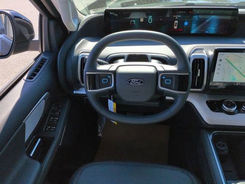 New 2025 Ford Expedition Max Active image 16