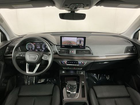 Certified 2025 Audi Q5 e Premium Plus w/ Premium Plus Package AWD/4WD image 13