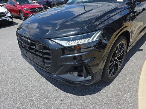Used 2023 Audi Q8 Prestige AWD/4WD image 10