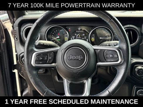 Used 2022 Jeep Wrangler Unlimited Rubicon 4xe w/ Cold Weather Group AWD/4WD image 18