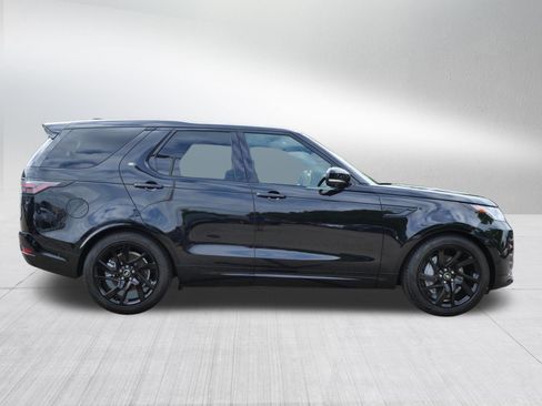 Used 2025 Land Rover Discovery Dynamic SE AWD/4WD image 6