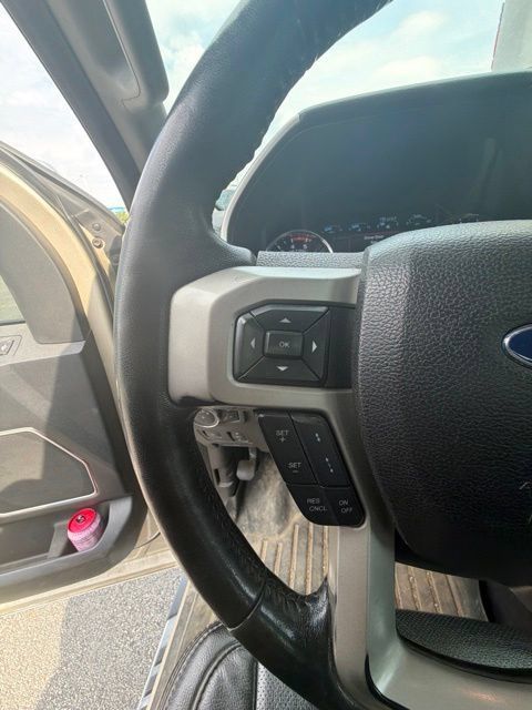 Used 2017 Ford F350 Lariat w/ Lariat Ultimate Package AWD/4WD image 21