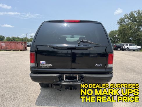 Used 2003 Ford Excursion Limited AWD/4WD image 3