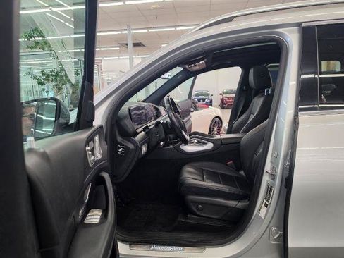Used 2020 Mercedes-Benz GLS 450 4MATIC image 8