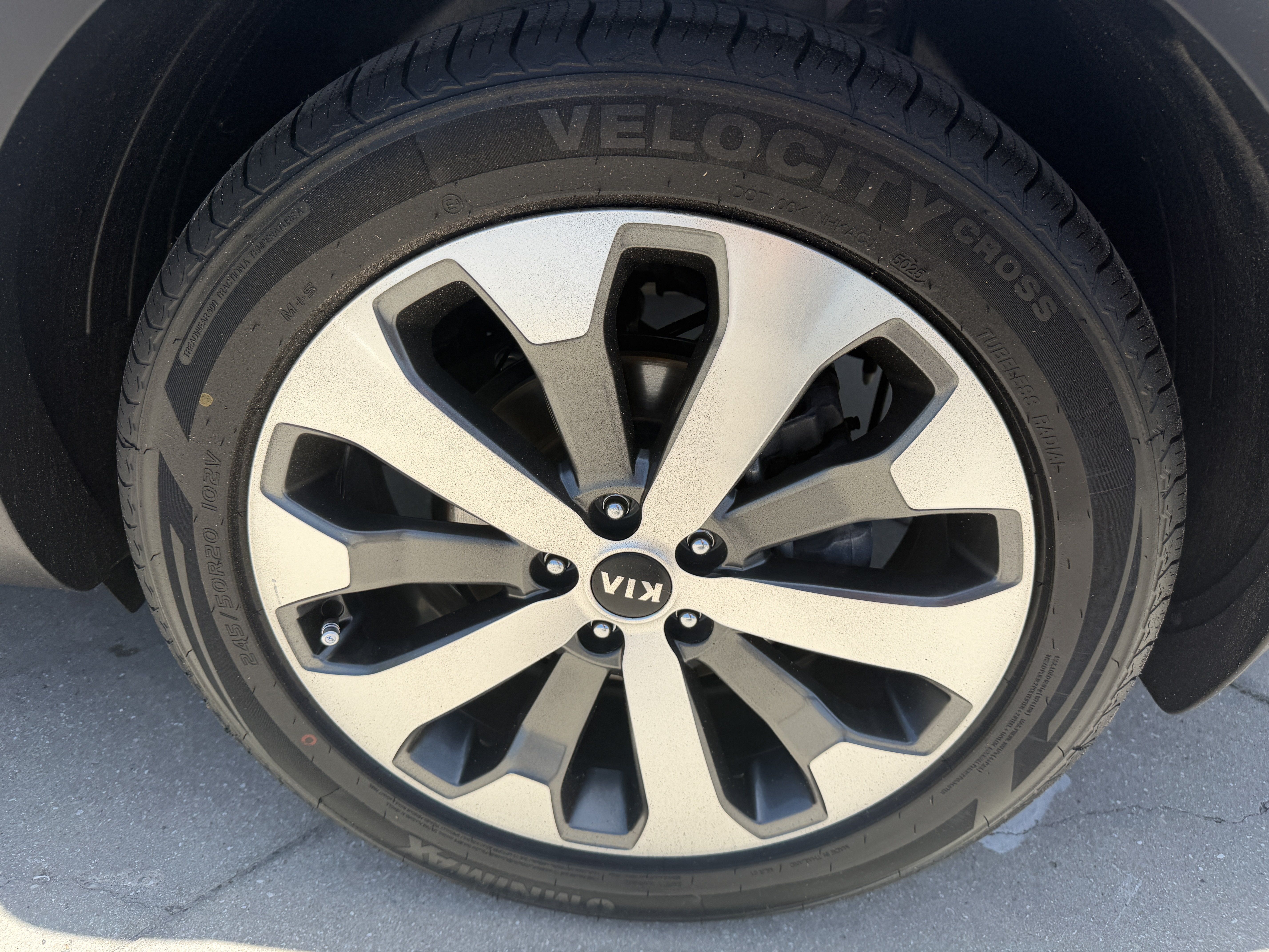 Certified 2021 Kia Telluride EX w/ EX Premium Package FWD image 36