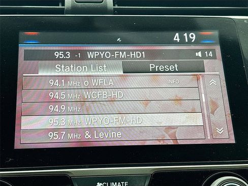 Used 2018 Honda Civic EX image 14