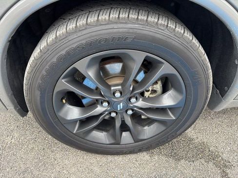 Used 2022 Dodge Durango R/T w/ Blacktop Package RWD image 8