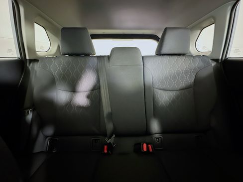 Used 2023 Toyota Corolla Cross LE w/ Moonroof Package image 30