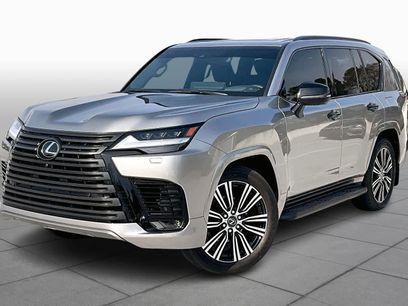 Used 2024 Lexus LX 600 4WD w/ Luxury Package