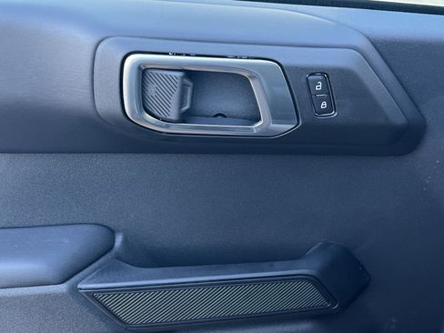 New 2026 Ford Bronco Outer Banks image 15