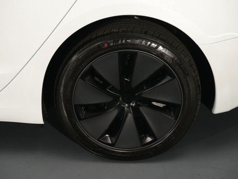 Used 2026 Tesla Model 3 RWD image 19