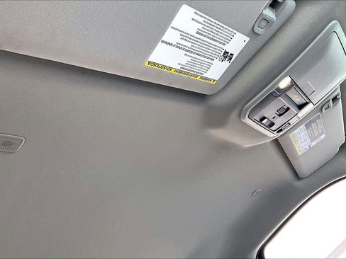 Used 2024 Toyota Tundra Limited image 22