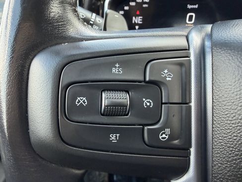 Used 2023 GMC Sierra 1500 SLT w/ SLT Premium Package AWD/4WD image 34