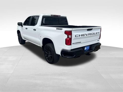 Used 2024 Chevrolet Silverado 1500 LT Trail Boss w/ LT Trail Boss Premium Package AWD/4WD image 4