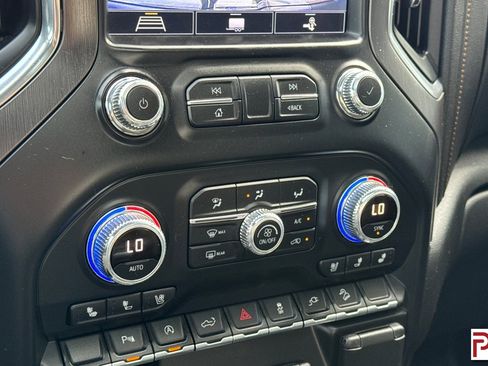 Used 2020 GMC Sierra 1500 AT4 w/ AT4 Premium Package AWD/4WD image 24