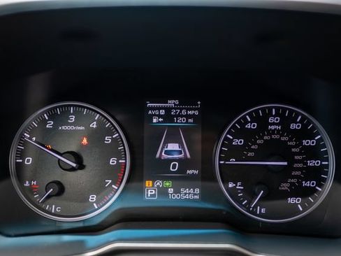 Used 2021 Subaru Outback Touring AWD/4WD image 10