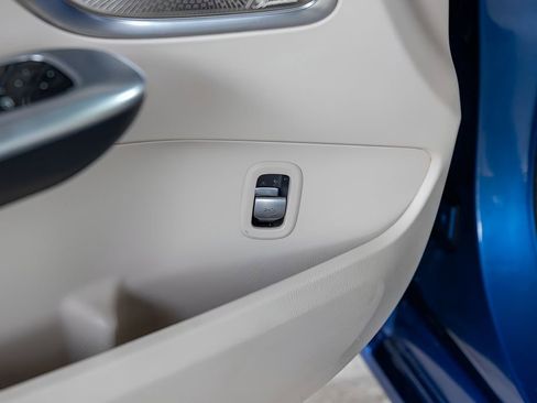 Used 2024 Mercedes-Benz C 300 4MATIC Sedan image 36
