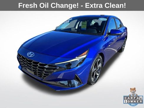 Used 2023 Hyundai Elantra Limited image 3
