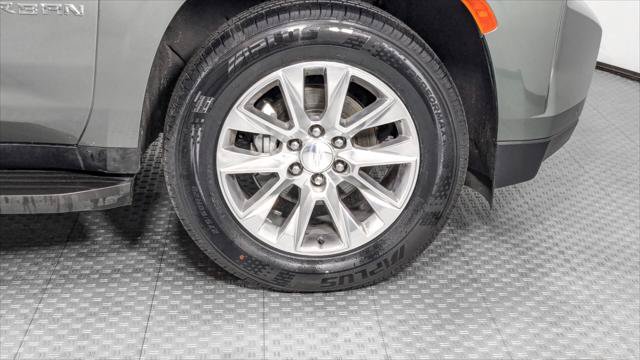 Used 2023 Chevrolet Suburban Premier AWD/4WD image 36