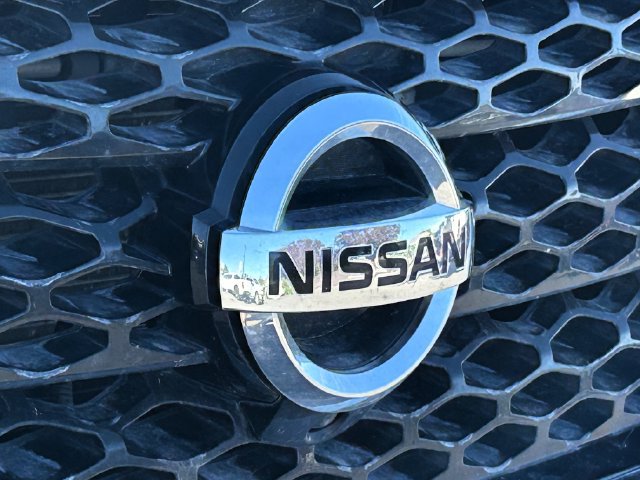 Used 2018 Nissan Armada Platinum w/ Captain Seat Package AWD/4WD image 10