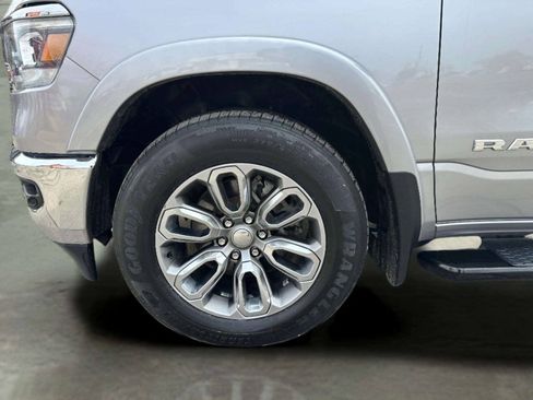 Used 2021 RAM 1500 Laramie AWD/4WD image 39