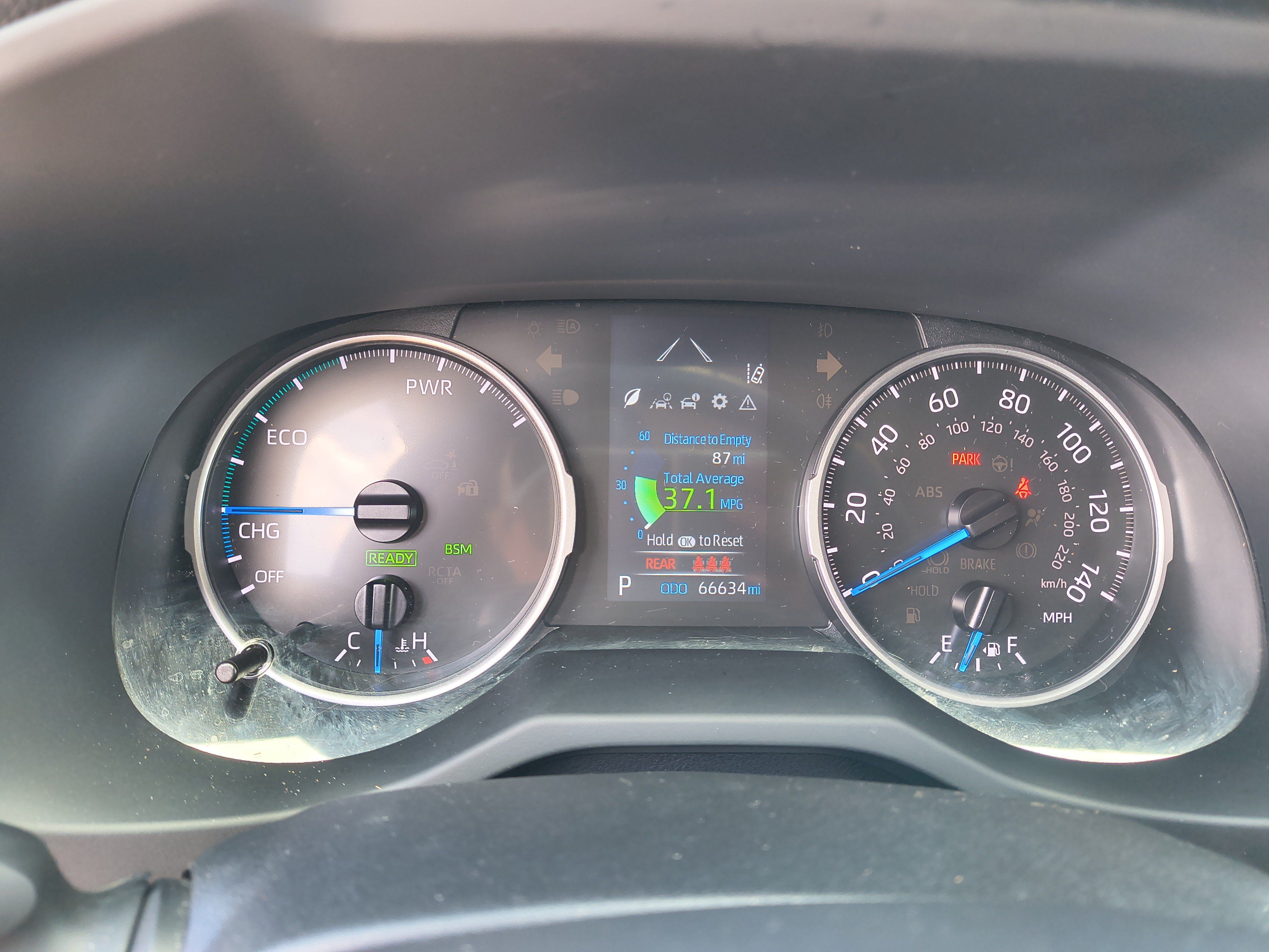 Used 2021 Toyota RAV4 XLE Premium AWD/4WD image 33