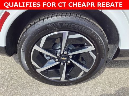 Used 2024 Chevrolet Equinox EV LT image 11