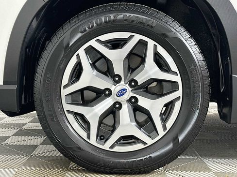 Used 2019 Subaru Forester Premium image 29