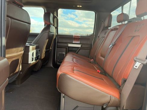 Used 2022 Ford F350 King Ranch w/ Chrome Package image 34