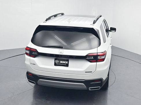 Used 2025 Honda Pilot Touring image 67